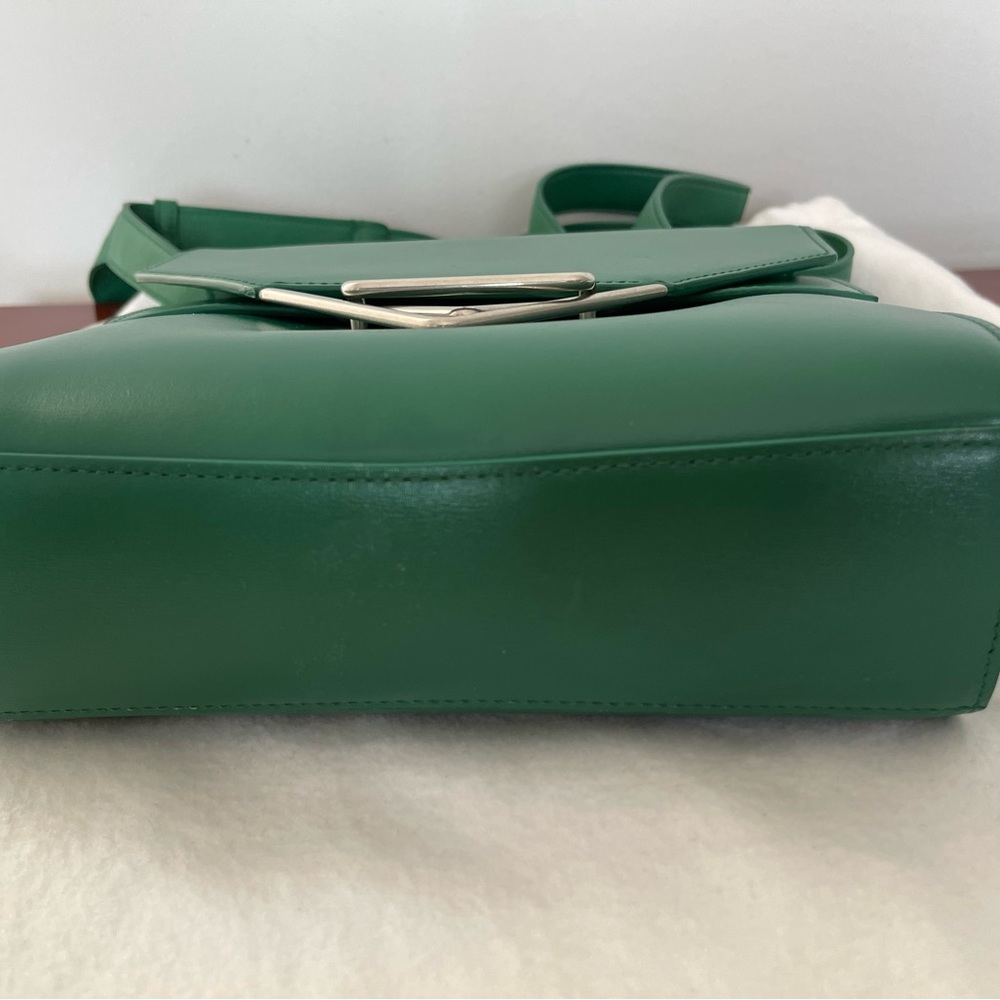 BOTTEGA VENETA BAG - GREAT CONDITION - Picture 3 of 12